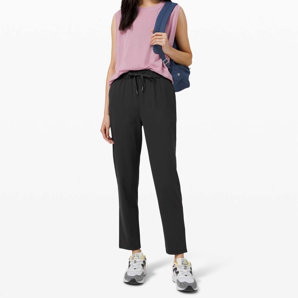 Lululemon Keep Moving Pant 7/8 High-Rise, Black, Size 8